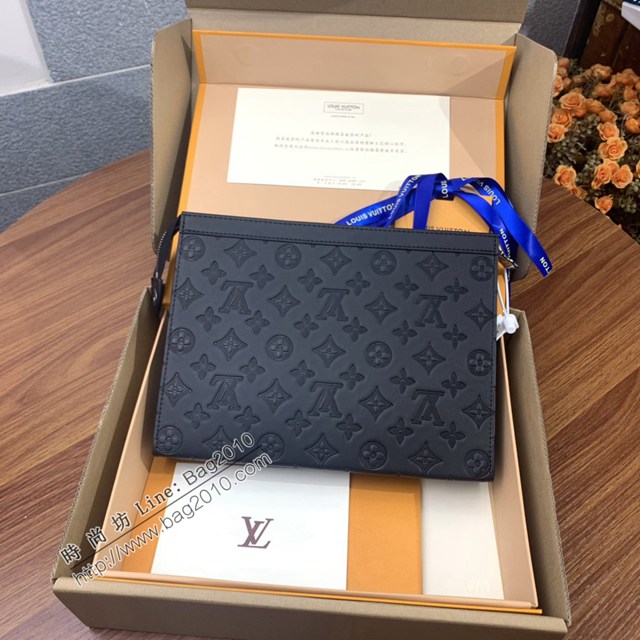 LV專櫃2023新款升級版男士手包 M61692新壓花 路易威登全新Pochette Voyage中號手袋手拿包 dn1006